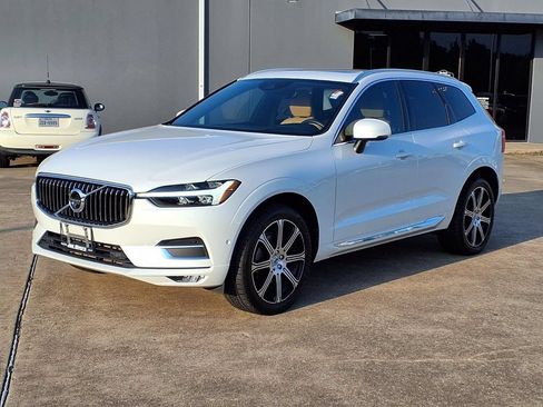 Used 2021 Volvo XC60 T5 Inscription w/ Advanced Package AWD/4WD image 3