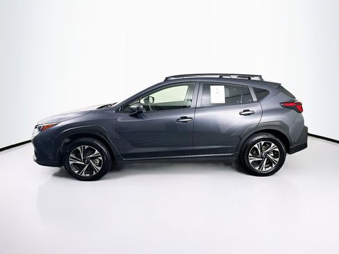 Used 2025 Subaru Crosstrek 2.0i Premium image 4
