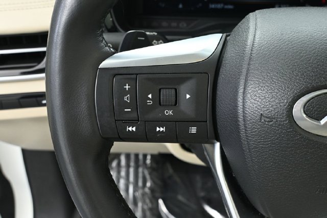 Used 2023 INFINITI QX60 Luxe AWD/4WD image 21