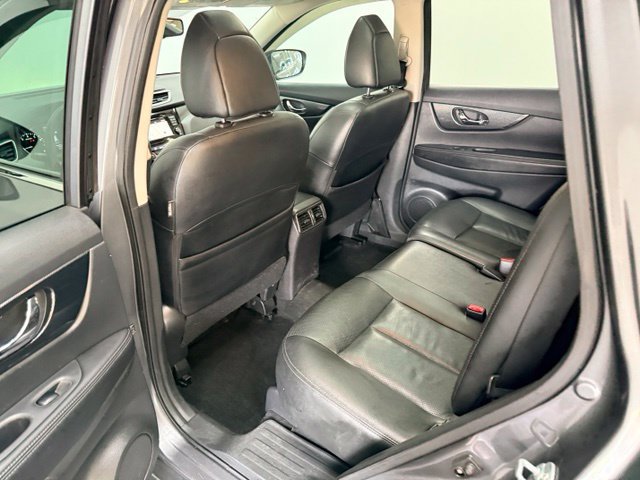 Used 2016 Nissan Rogue SL AWD/4WD image 33