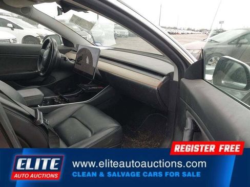 Used 2019 Tesla Model 3 Long Range image 9