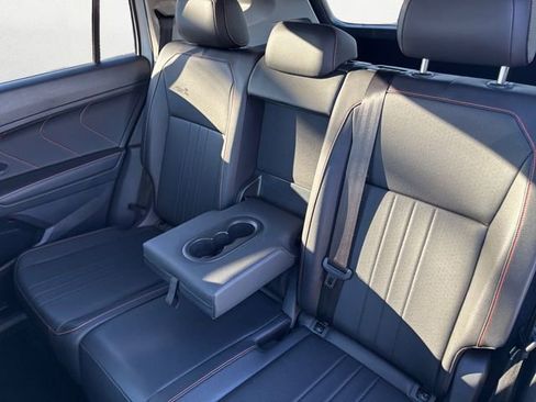 Used 2024 Volkswagen Tiguan Wolfsburg Edition image 18