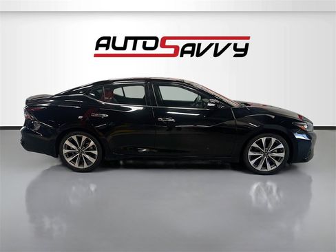 Used 2023 Nissan Maxima Platinum w/ Sport Mat Group image 8
