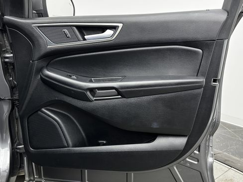 Used 2024 Ford Edge SEL image 33