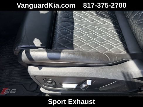 Used 2022 Audi S6 Premium Plus w/ S Sport Package AWD/4WD image 16