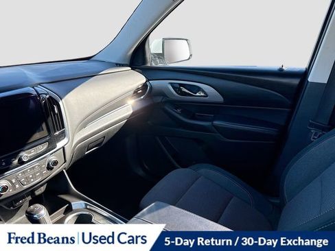 Used 2020 Chevrolet Traverse LT image 22