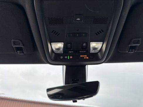 Certified 2022 Cadillac XT6 Sport w/ Technology Package image 15