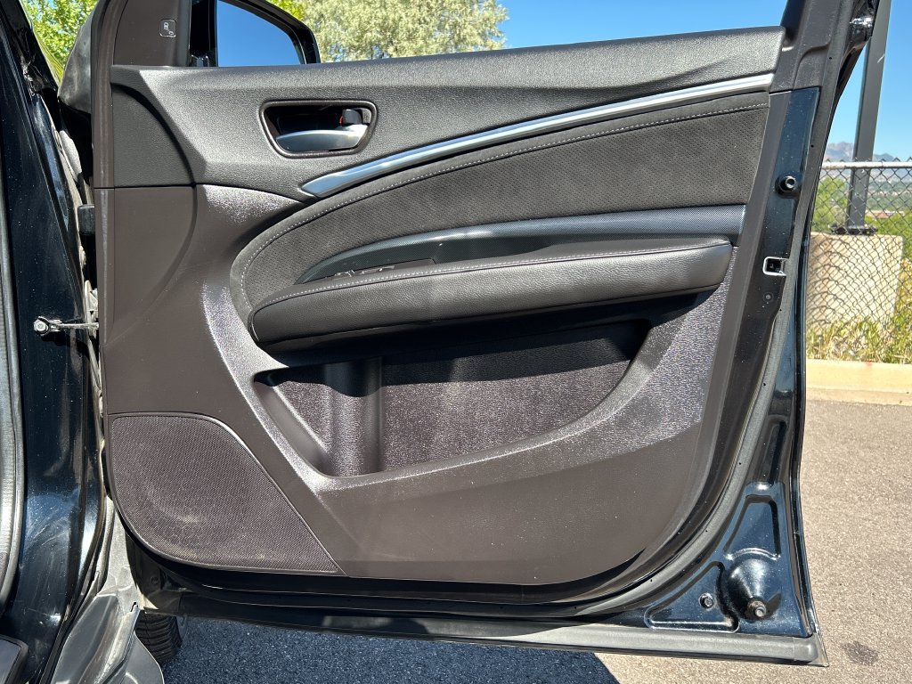 Used 2020 Acura MDX w/ Technology Package AWD/4WD image 32