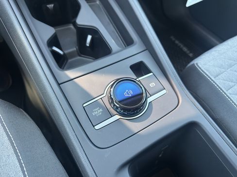 New 2026 Volkswagen Tiguan S FWD image 20