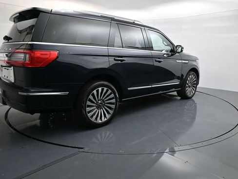 Used 2021 Lincoln Navigator Reserve w/ Luxury Package image 7