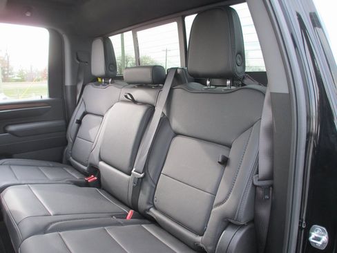 Certified 2025 GMC Sierra 2500 Denali w/ Denali Reserve Package image 22