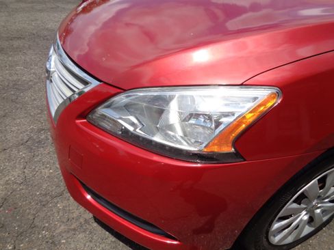 Used 2014 Nissan Sentra SV image 10