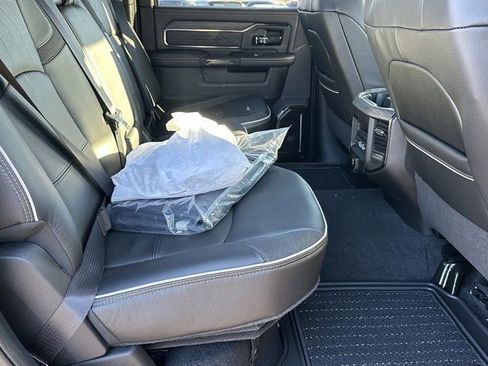 New 2025 RAM 2500 Limited image 17