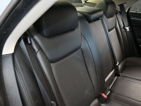 Used 2023 Chrysler 300 Touring L image 29