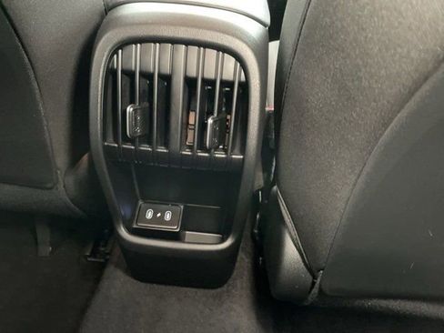 Used 2024 Hyundai Kona SEL image 13