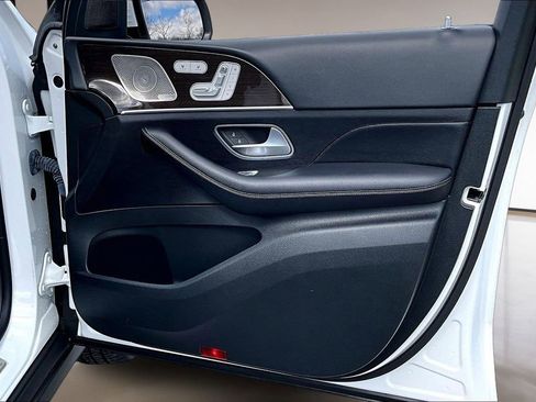 Certified 2024 Mercedes-Benz GLE 350 GLE 350 w/ 3rd Row Seat Package image 24