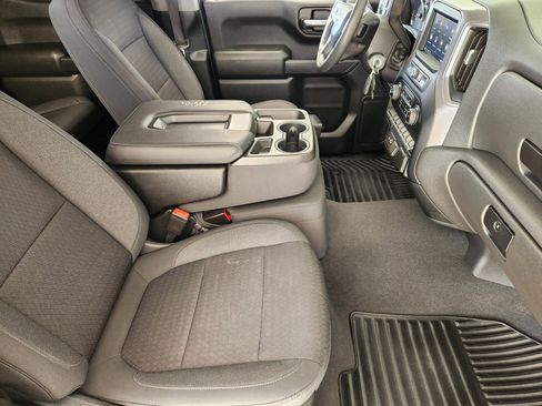 Used 2022 Chevrolet Silverado 1500 Custom w/ Safety Confidence Package RWD image 15
