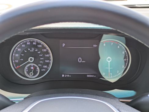 Certified 2023 Genesis G70 2.0T w/ Sport Prestige Package RWD image 28