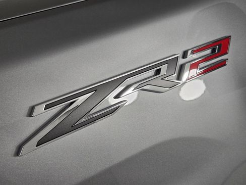 New 2026 Chevrolet Silverado 2500 ZR2 AWD/4WD image 11
