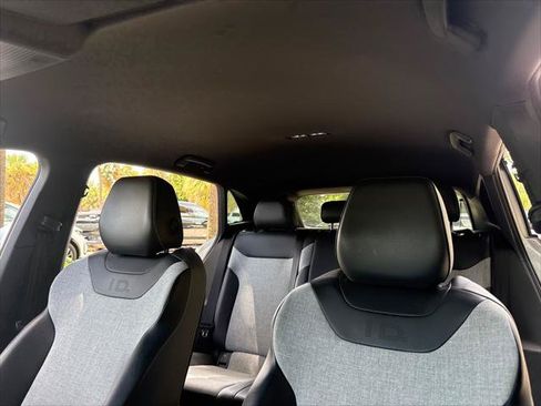 Used 2023 Volkswagen ID.4 Pro RWD image 18