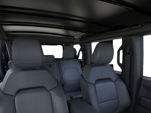 New 2025 Ford Bronco Badlands w/ Sasquatch Package image 12