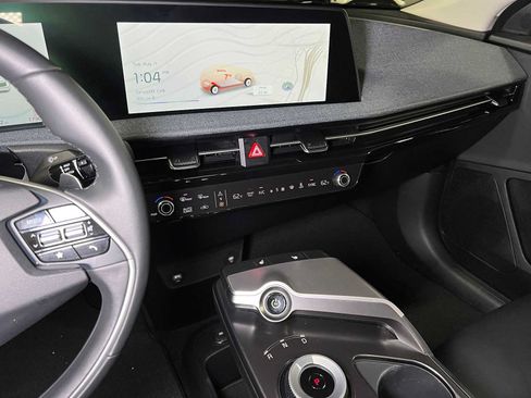 Used 2024 Kia EV6 Light RWD image 31