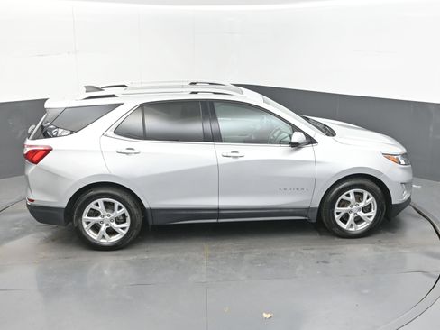 Used 2019 Chevrolet Equinox LT w/ Sun & Navigation Package FWD image 41