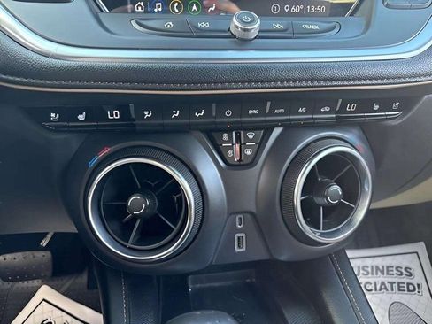 Used 2020 Chevrolet Blazer Premier w/ Driver Confidence II Package image 11