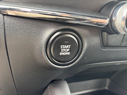 Used 2025 MAZDA MAZDA3 s FWD image 20