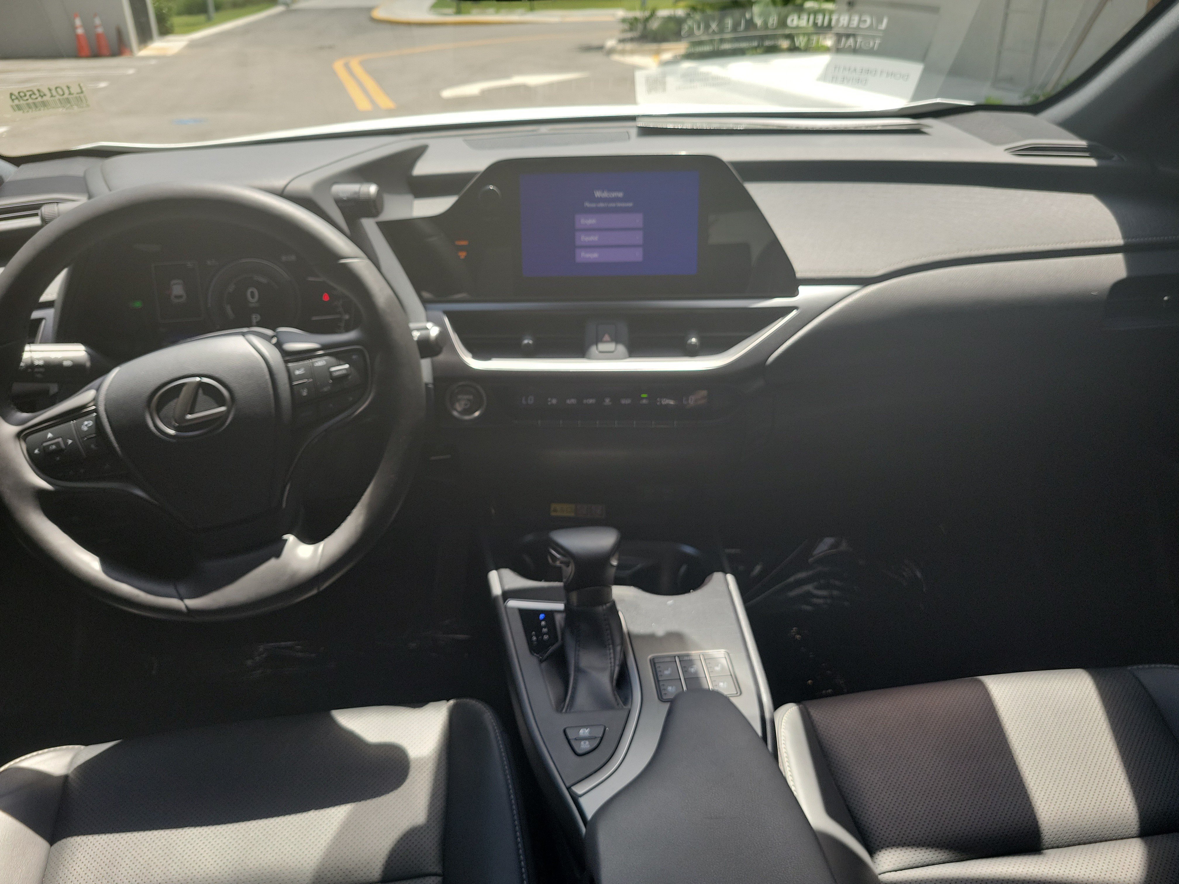 Used 2023 Lexus UX 250h FWD w/ Accessory Package (Z1) image 15