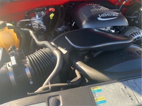 Used 2004 Chevrolet Silverado 1500 LS w/ Light Duty Power Package image 18