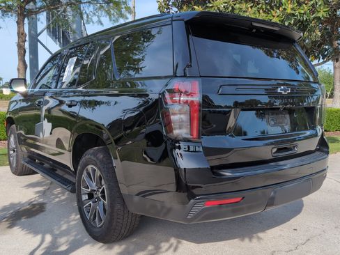 Used 2024 Chevrolet Tahoe Z71 image 8