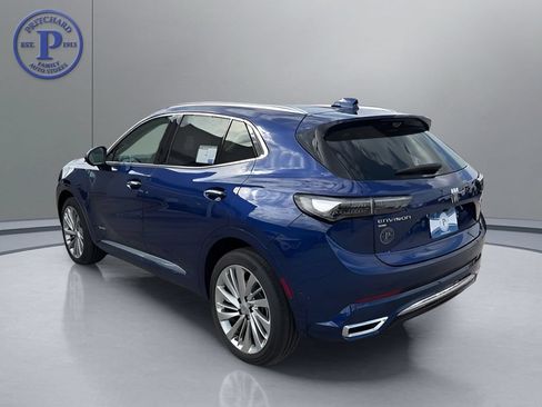 Used 2024 Buick Envision Avenir AWD/4WD image 5