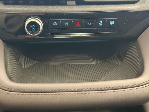 New 2026 Ford Explorer Platinum image 28