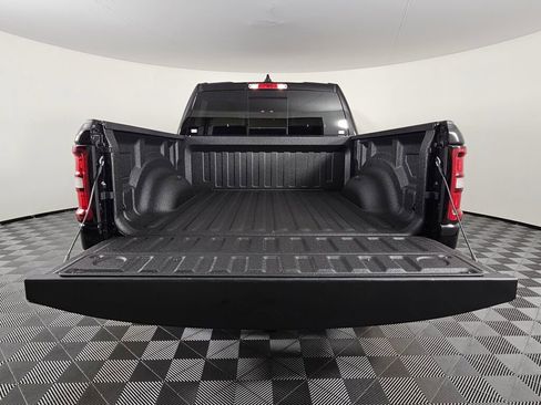 Used 2025 RAM 1500 Tradesman w/ Night Edition AWD/4WD image 12