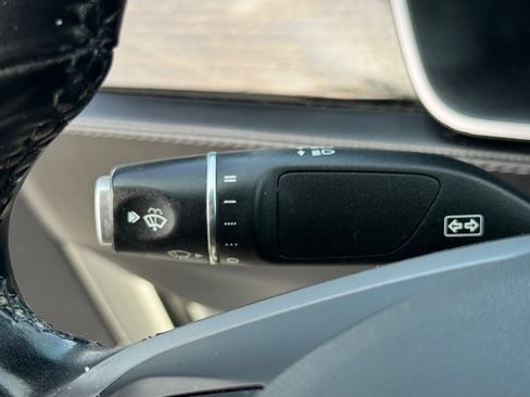 Used 2018 Tesla Model S AWD image 36