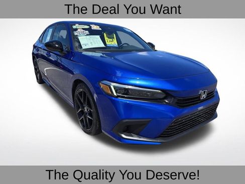 Used 2023 Honda Civic Sport image 1