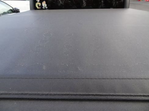 Used 2020 Jeep Gladiator Overland image 16