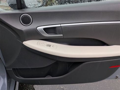 Used 2025 Hyundai Sonata SEL image 32