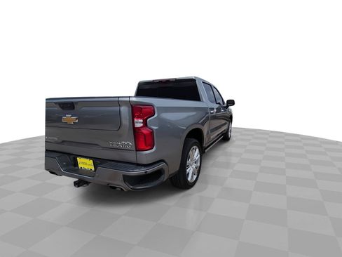 Used 2024 Chevrolet Silverado 1500 High Country w/ High Country Premium Package AWD/4WD image 8