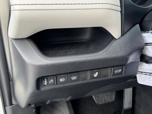 New 2025 Toyota RAV4 XLE Premium image 17