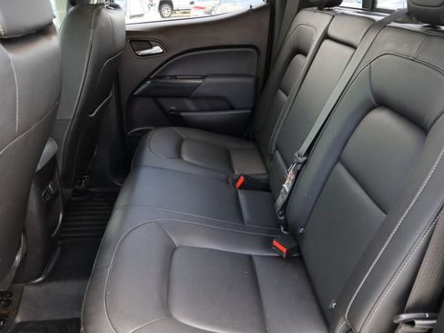 Used 2018 Chevrolet Colorado Z71 AWD/4WD image 24