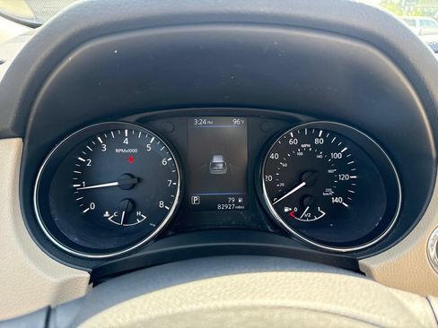 Used 2019 Nissan Rogue SL AWD/4WD image 10