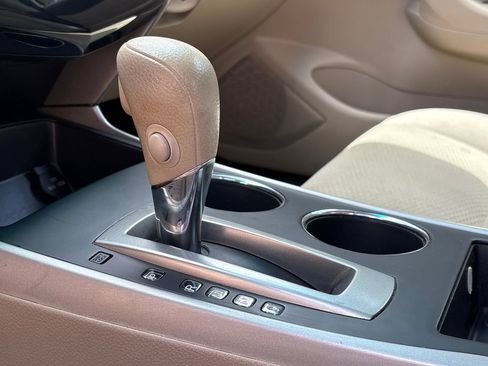 Used 2015 Nissan Altima 2.5 S w/ Special Edition Package FWD image 19
