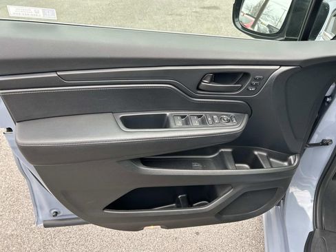 Used 2023 Honda Odyssey Sport image 24