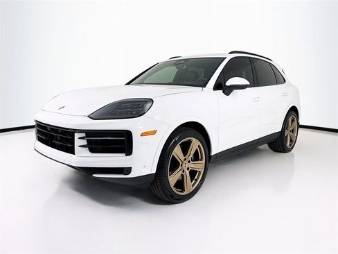 New 2026 Porsche Cayenne image 1