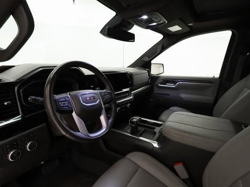 Used 2023 GMC Sierra 1500 SLT w/ SLT Premium Package image 11