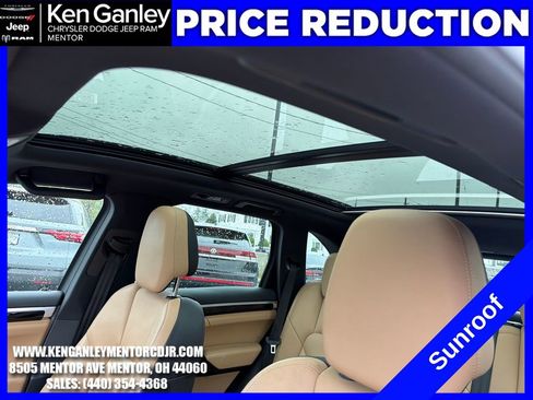 Used 2016 Porsche Cayenne AWD/4WD image 18