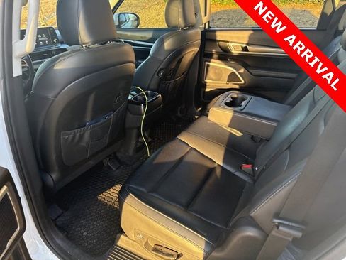 Used 2020 Kia Telluride LX image 9