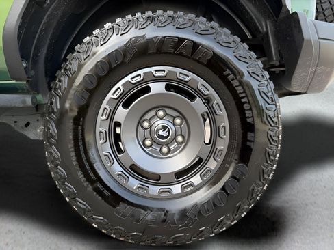 Used 2023 Ford Bronco Everglades AWD/4WD image 28